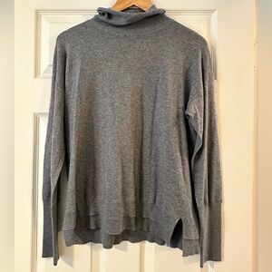 Zaket & Plover Gray Turtleneck Sweater